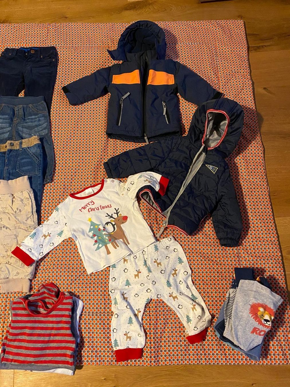 Kleiderpakete & -sets: Herbst/Winterkleider 74/80 – Gebraucht aus Illnau von eva_7jdm 1