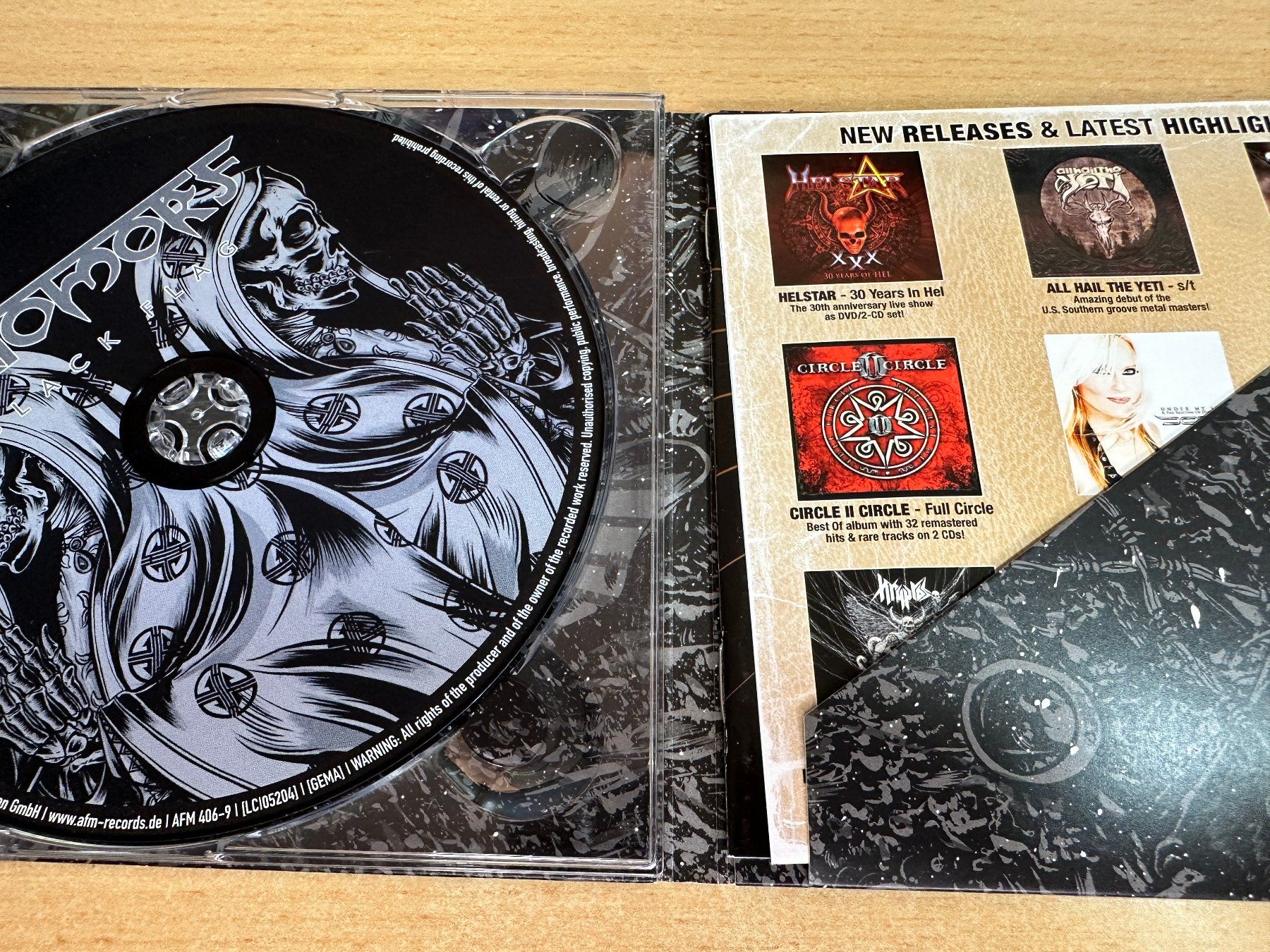 CD: K0 Ektomorf – Black Flag – Usato da Rikon im Tösstal venduto da Alpenmutz 2