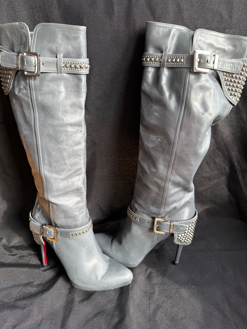 Scarpe da donna: Bottes Paciotti en cuir gris – Usato da Vernier venduto da ley_yqh9 1
