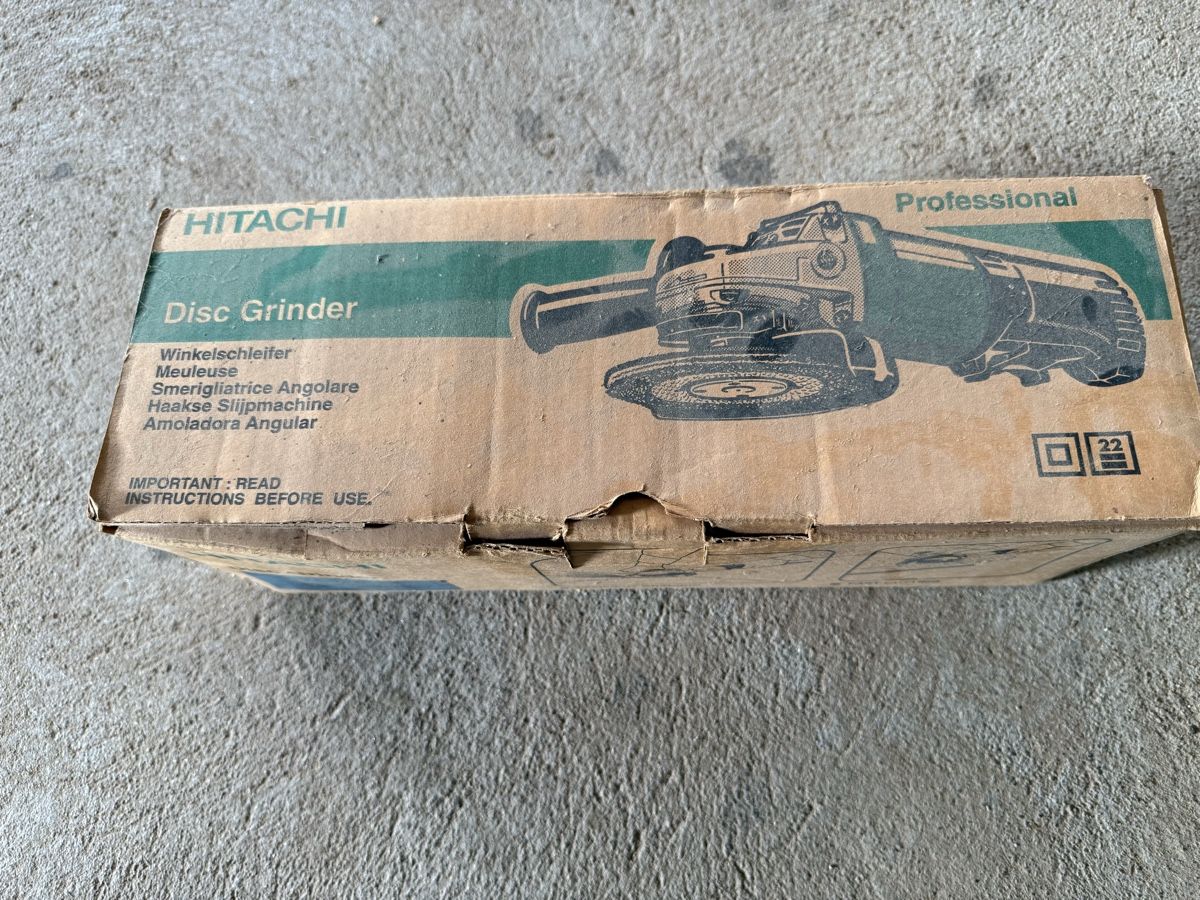 Tutte le macchine: Hitachi Professional Disc Grinder G 13SE Angle Grinder – Nuovo (secondo la descrizione) da Zürich venduto da Crivelli 1