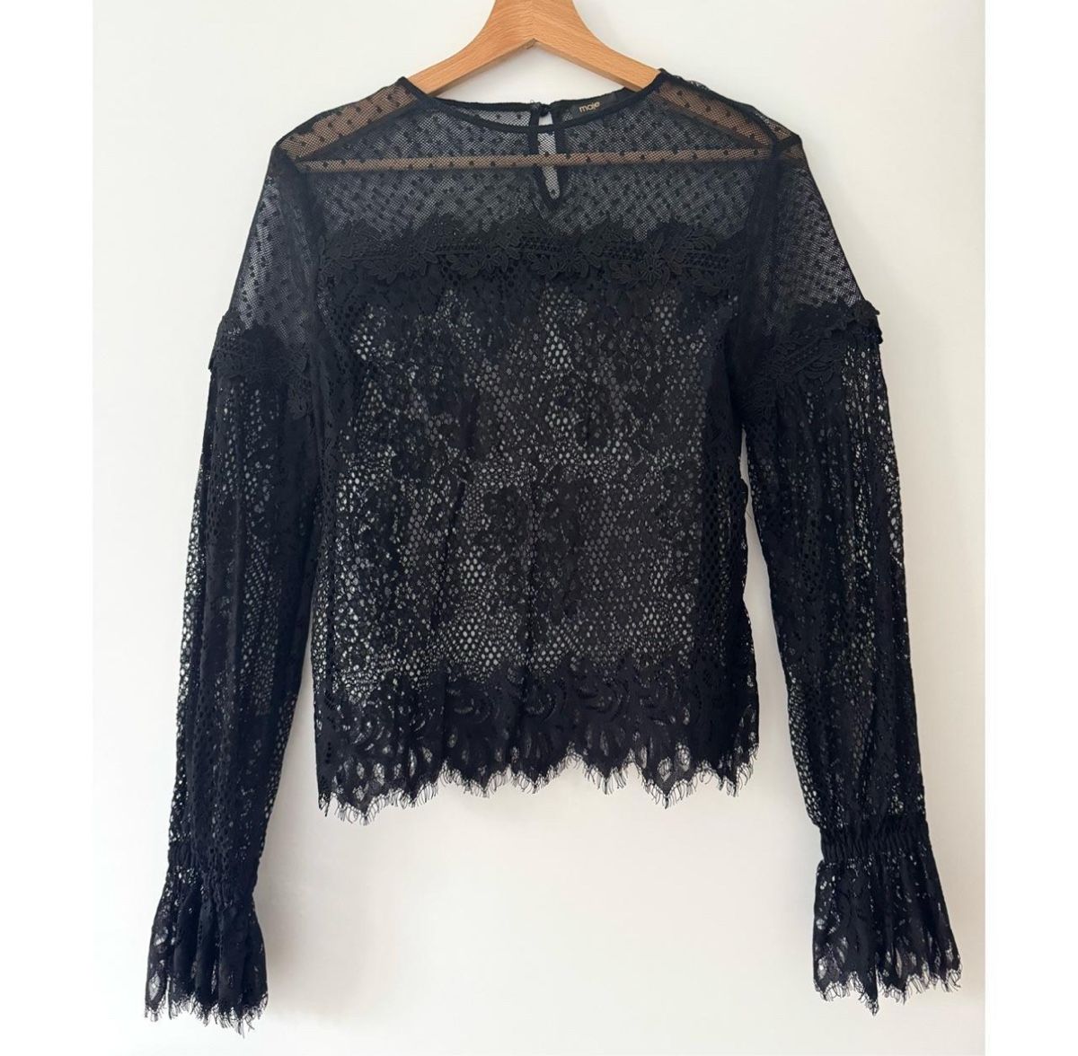 Maje Camicette: Maje black lace blouse – Usato da Paradiso venduto da Edith_store