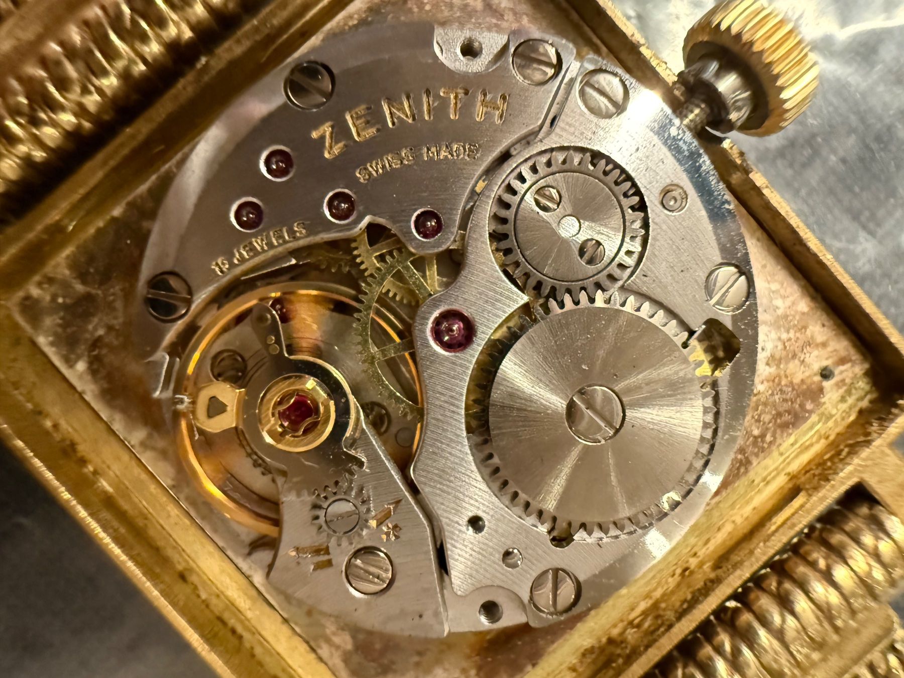 Zenith Orologi: Zenith Vintage | 18k | Handaufzug – Usato da Kaltbrunn venduto da Watch360 9