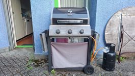 Gasgrill Spirit mit Gasflasche, 3 Brenner