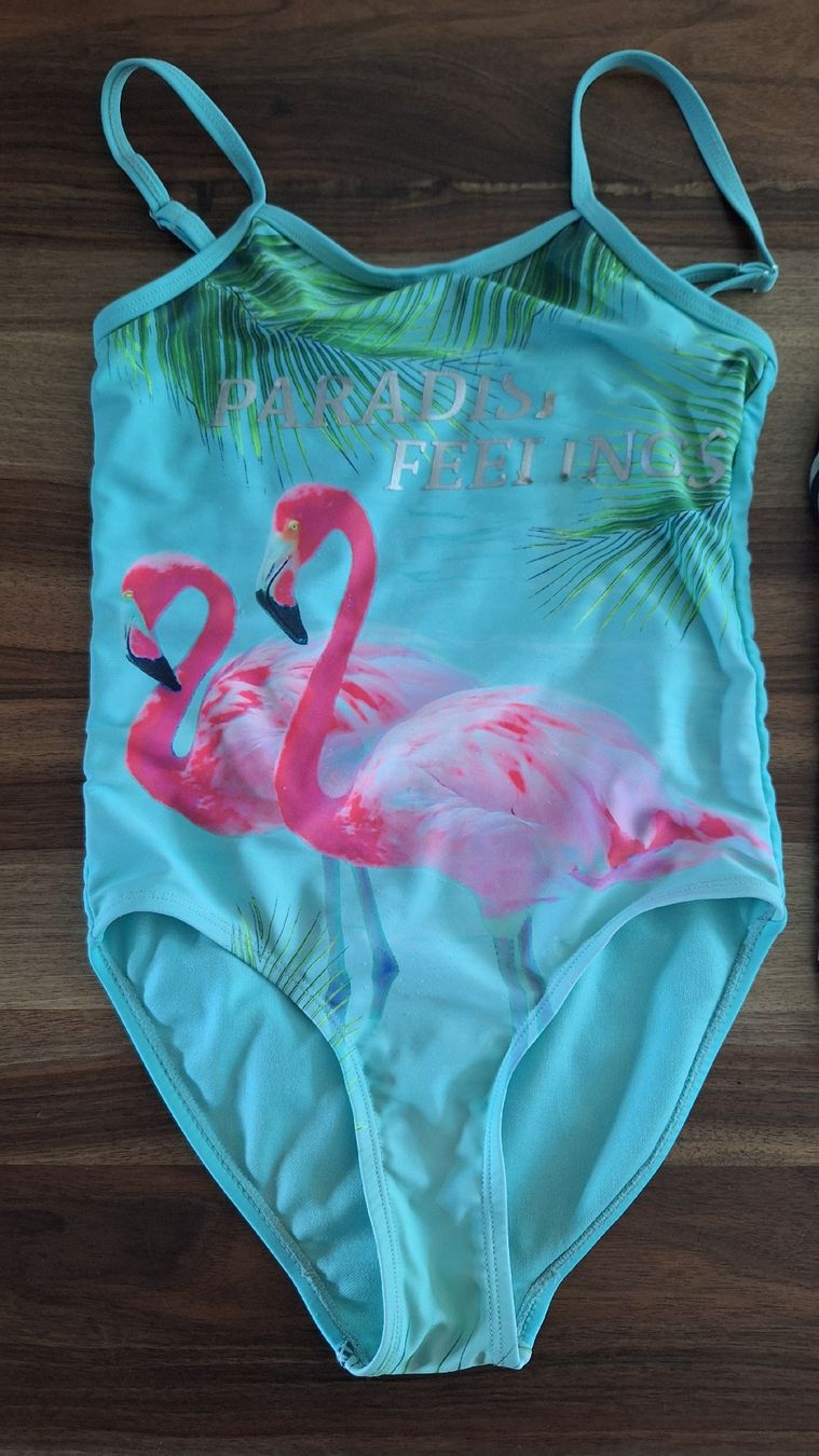 Costumi da bagno & Bikini: 3 x Mädchen Badeanzug, Gr. 134/140 – Usato da Affeltrangen venduto da Salz-Pfeffer 1