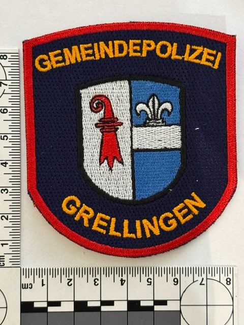 Placchette & Badge: 1 Polizei Abzeichen Gemeindepolizei Grellingen/BL – Nuovo (secondo la descrizione) da Zürich venduto da Policepatch