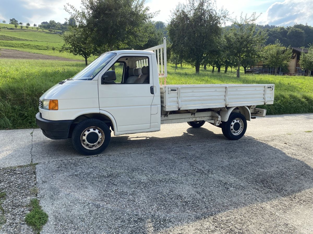 VW Veicoli commerciali: VW T4 – Usato da Buchs LU venduto da mekub 4