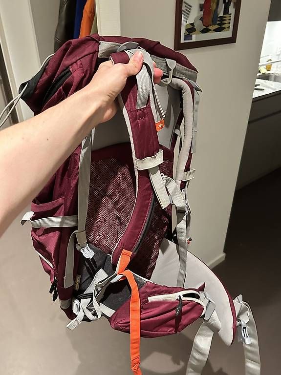 Rucksäcke: Wanderrucksack zu verschenken – Gebraucht aus Zürich von and_9kgf 1