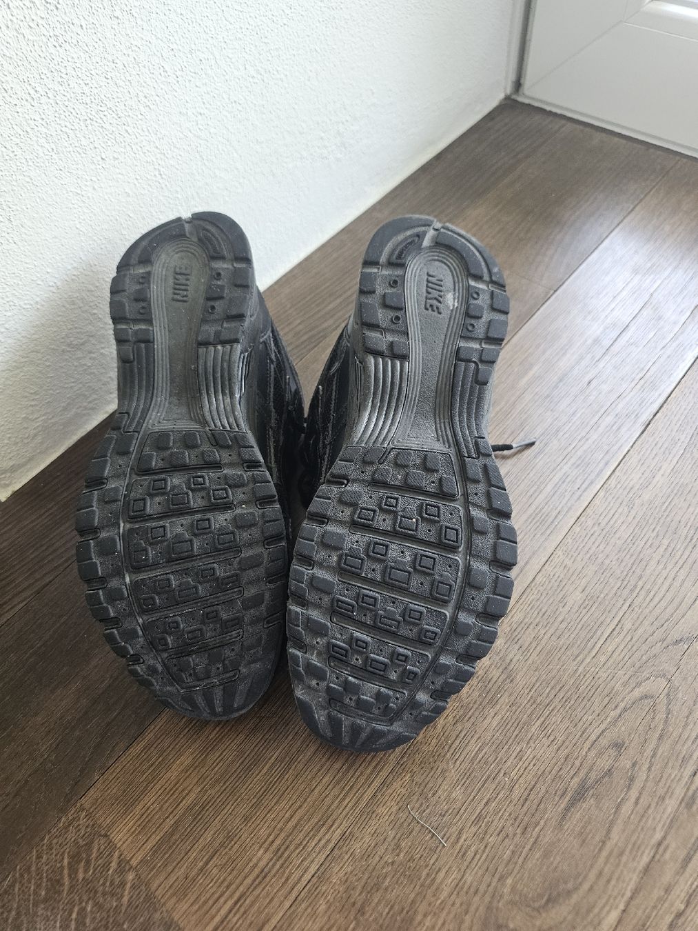 Nike Herrenschuhe: Nike P6000 Gr.44 – Neu (gemäss Beschreibung) aus Balgach von car_kmn5 3