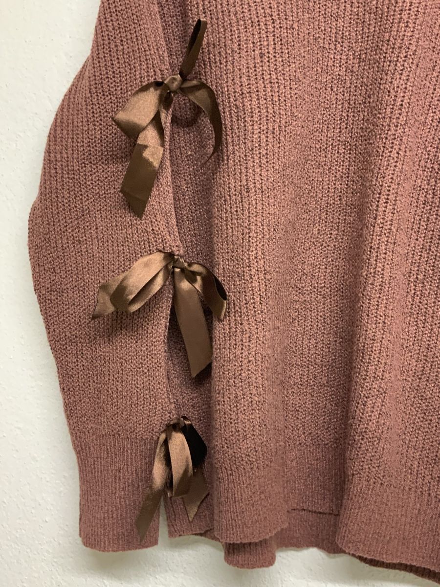 Pulls & Sweat-shirts: Pullover Damen Grösse L Braun mit Schleifen 100% Polyester – D'occasion à Wallisellen par AS.TZ. 3