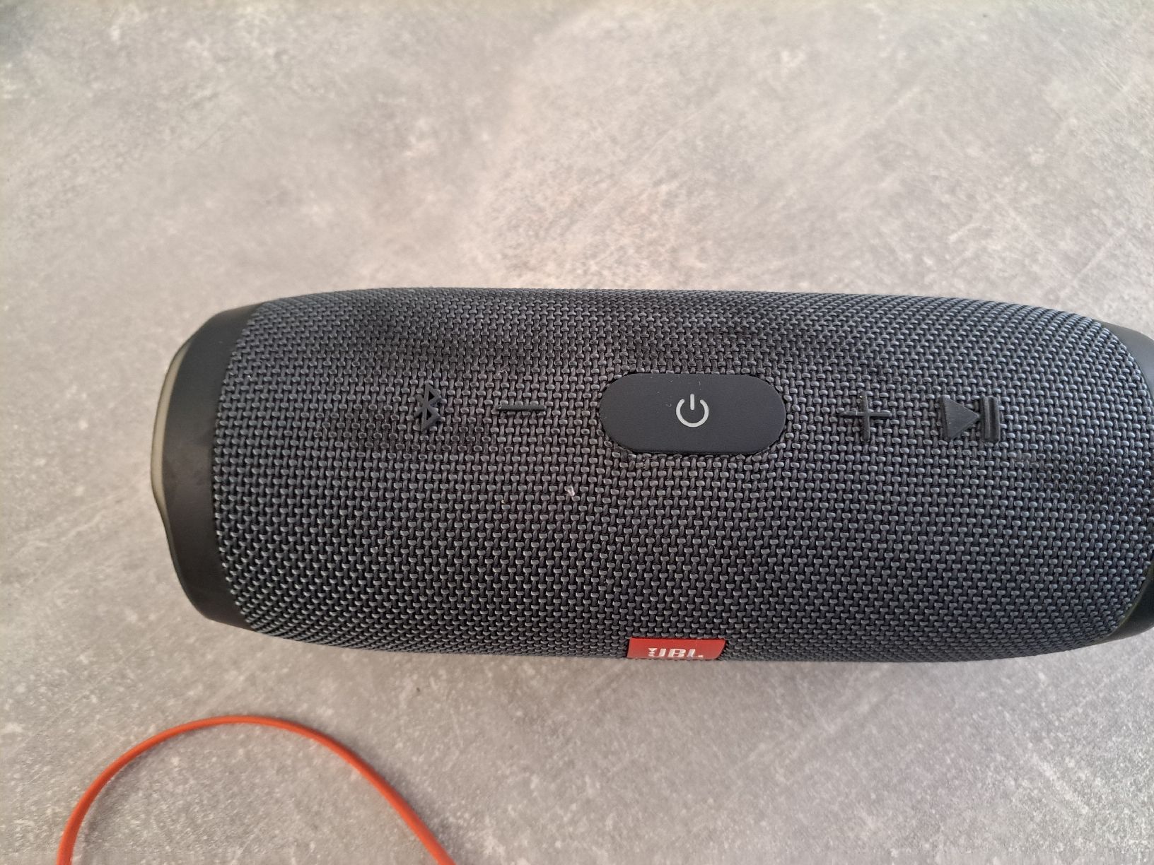 JBL Casse acustiche: JBL Charge Lautsprecher Grau mit Ladekabel gebraucht – Usato da Regensdorf venduto da GlamourRicardo 2