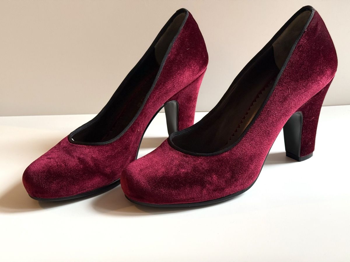 Scarpe da donna: Deimille Vintage Samt Pumps, Bordeauxrot, Grösse 38 – Nuovo (secondo la descrizione) da Winterthur venduto da Me_sell_buy 8