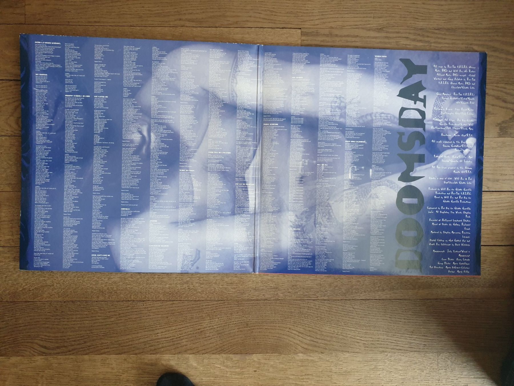 Schallplatten: Boo-Yaa T.R.I.B.E. ‎– Doomsday – Gebraucht aus zürich von ultraviolet 1