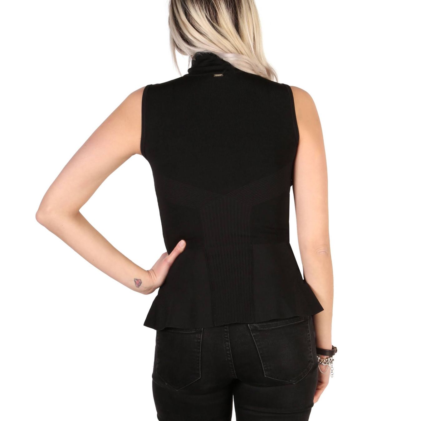 Guess Top: Marciano Guess Gr.S top – Usato da Rüschlikon venduto da sweet_76 3