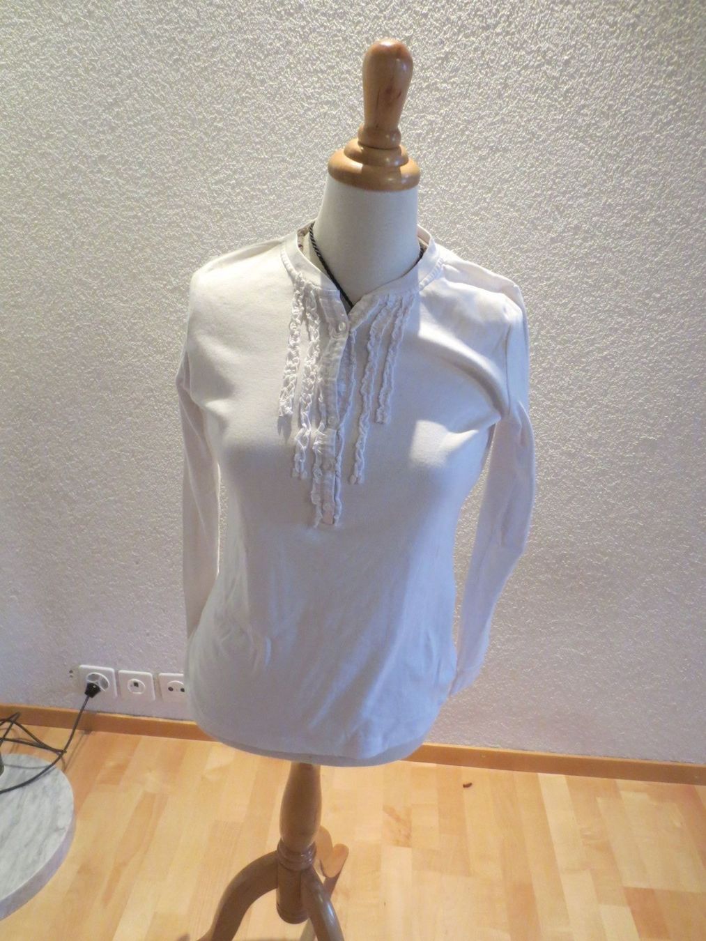 T-Shirts: Eddie Bauer TShirt Gr. M entsp. Gr. 40 – Gebraucht aus Männedorf von Livingston
