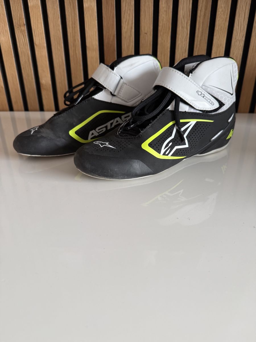 Alpinestars Herrenschuhe: Kartschuhe Alpinestars Tech-1k V2 Schuhe – Gebraucht aus Lenzburg von angelina1327 1