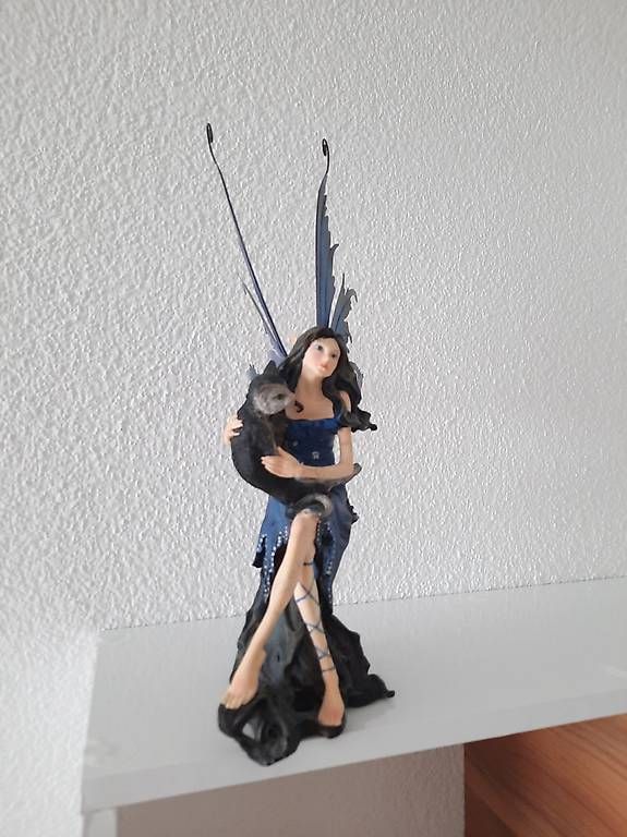 Figuren: Fee mit Katze – Gebraucht aus Oensingen von corvette04 1