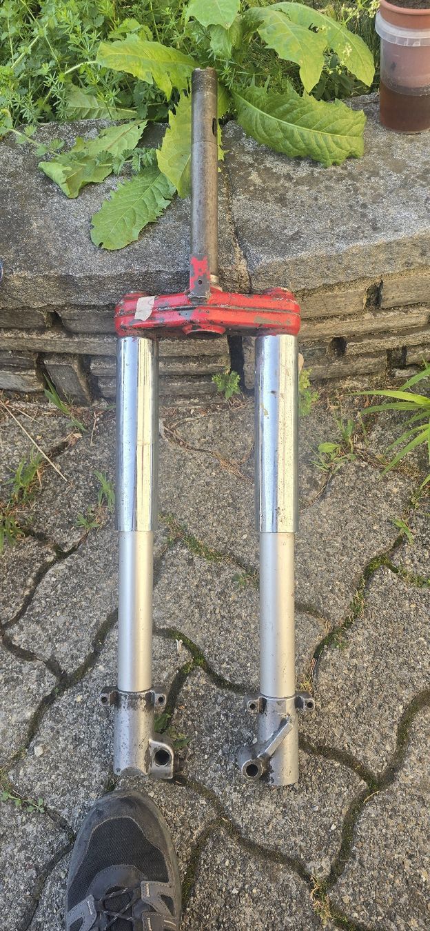 Toutes les pièces détachées moto: Kreidler Florett Gabel – D'occasion à Ibach par Speedrace 1