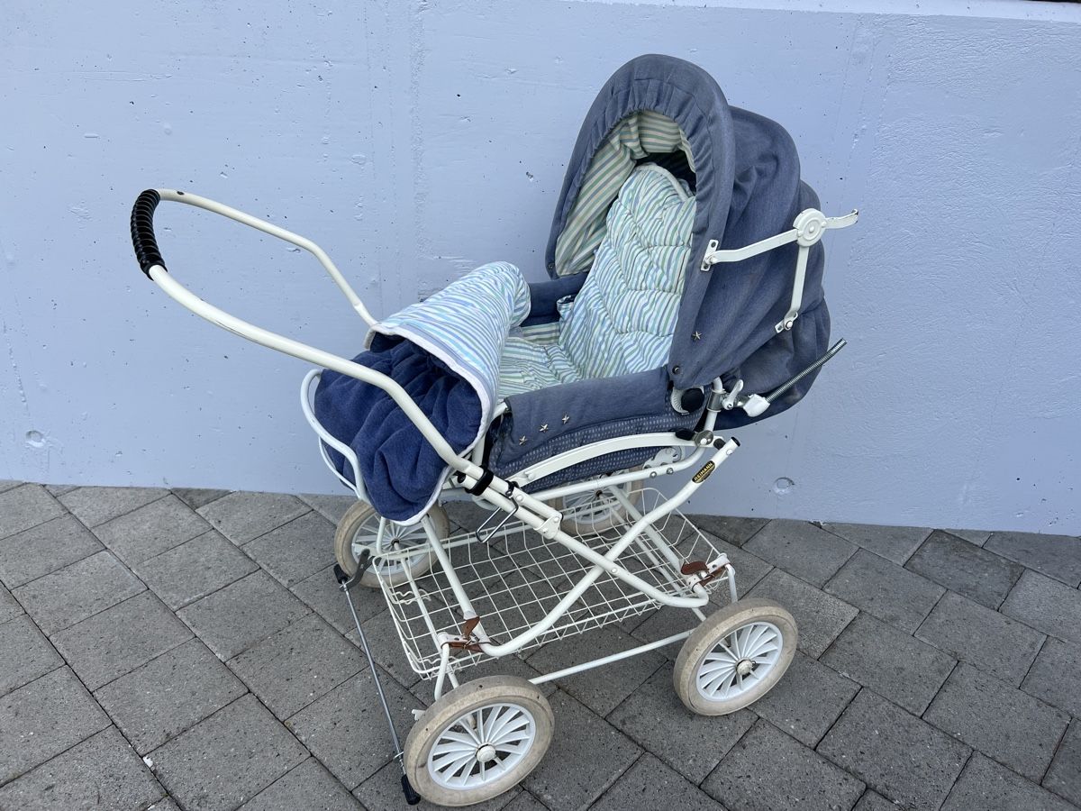 Carrozzine: Kinderwagen  – Usato da Lurtigen venduto da jun_7s7k 6