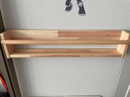Bücherregal