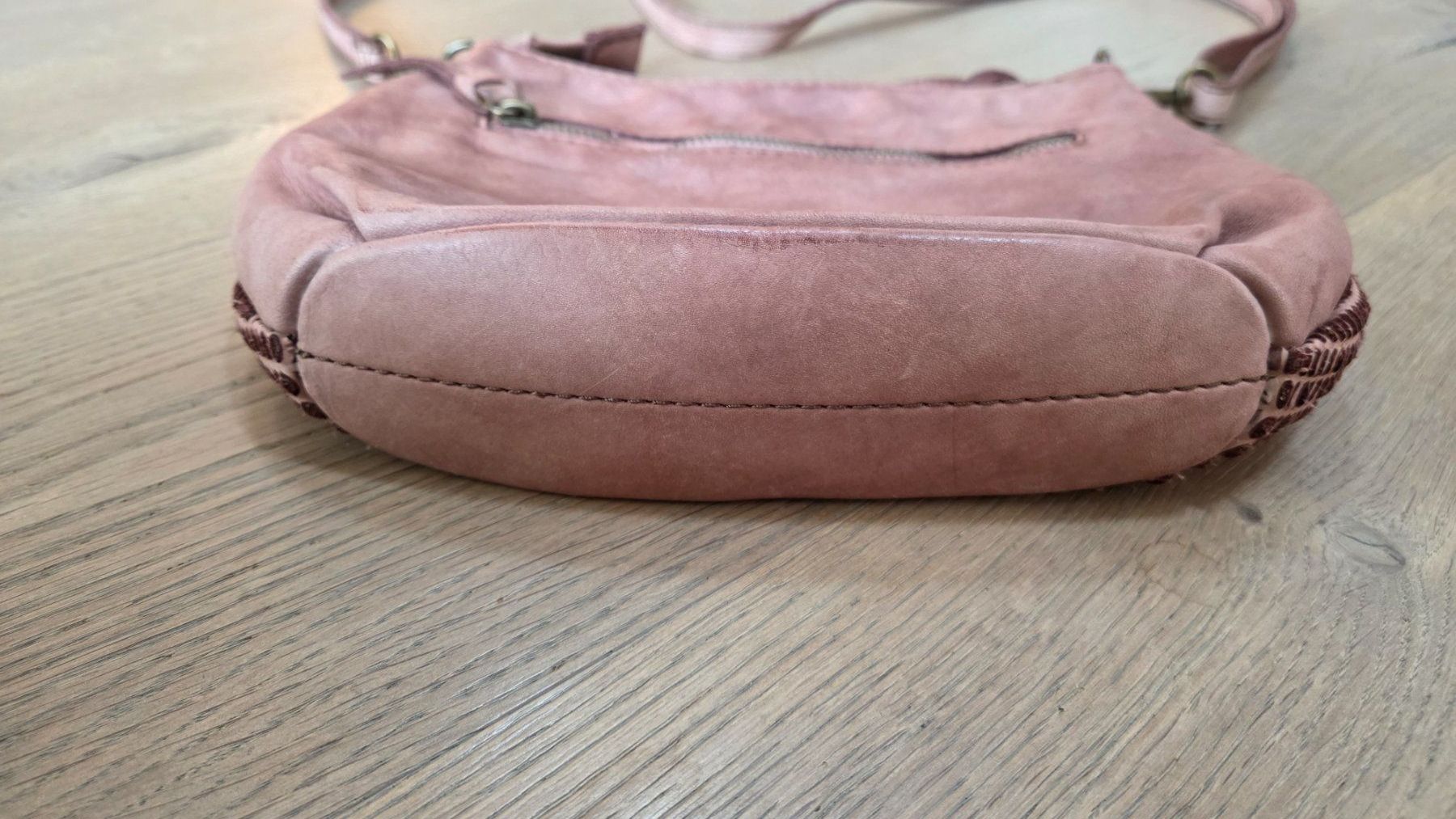 Sacs femmes: Ledertasche rosa – D'occasion à Nürensdorf par Aw18 4