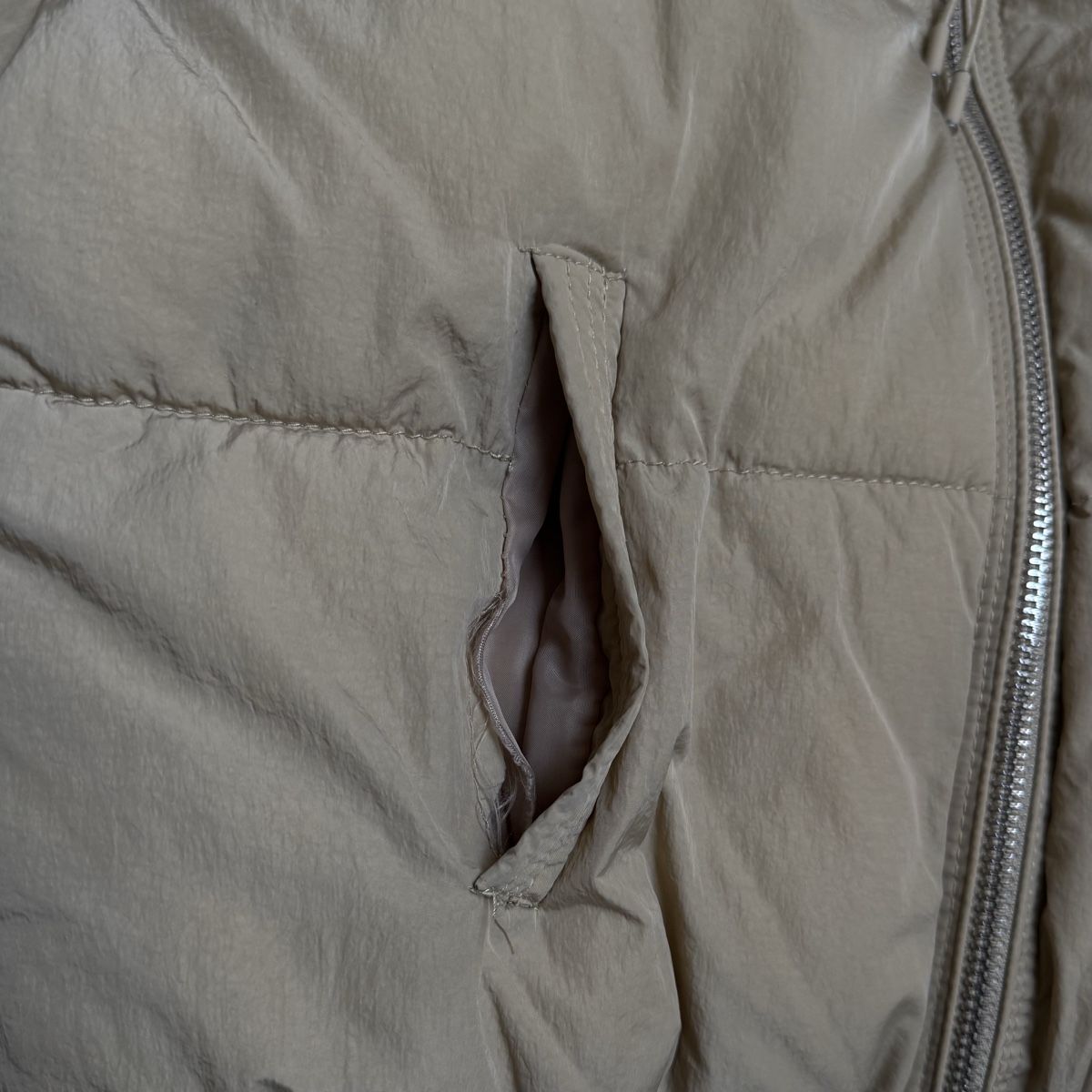 Bershka Giacche: Bershka Winterjacke beige – Usato da Sissach venduto da jameliagr 4