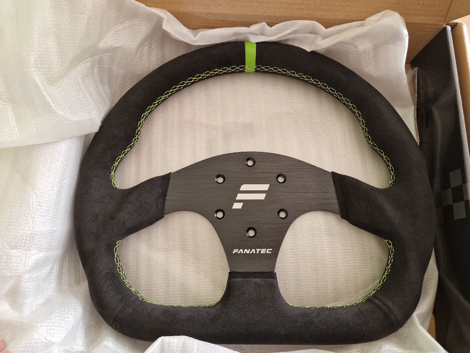 Fanatec Giochi: Fanatec Alcantara Lenkrad – Nuovo (secondo la descrizione) da Nesslau venduto da DerSchreinerMeister
