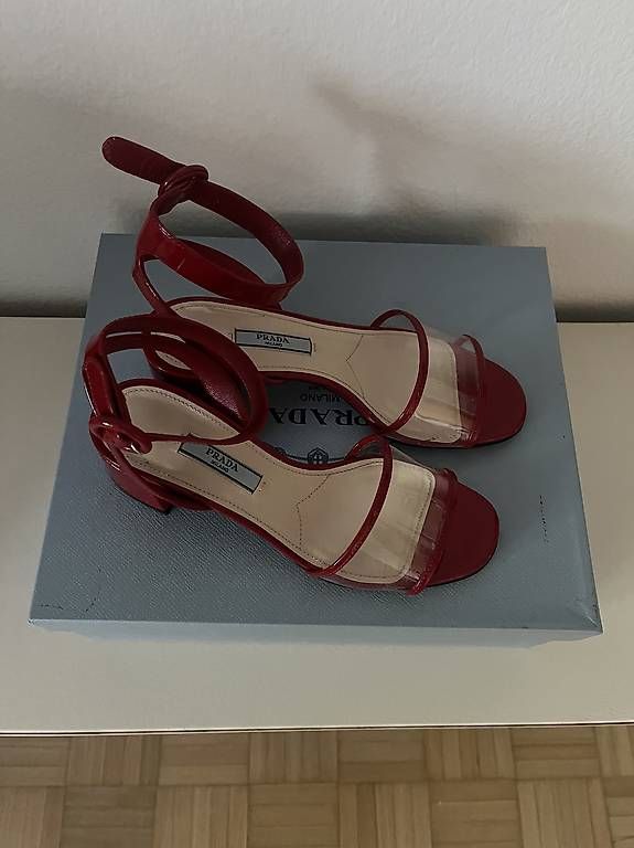 Prada Scarpe da donna: Prada Sandalen, Grösse 35 – Usato da Zürich venduto da rit_g825 1