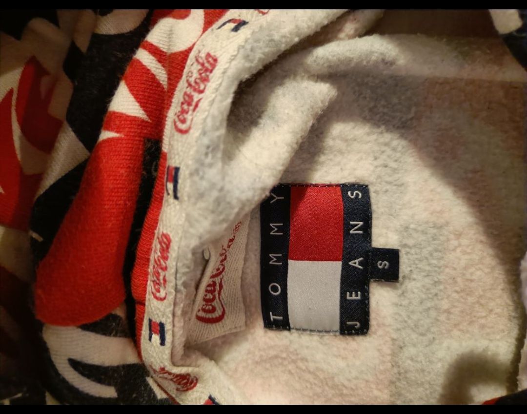 Tommy Hilfiger Pullover & Sweatshirts: 3 pulls, tommy Hilfiger taille S,North face et Champion, M – Gebraucht aus Genève von Kamajan 3