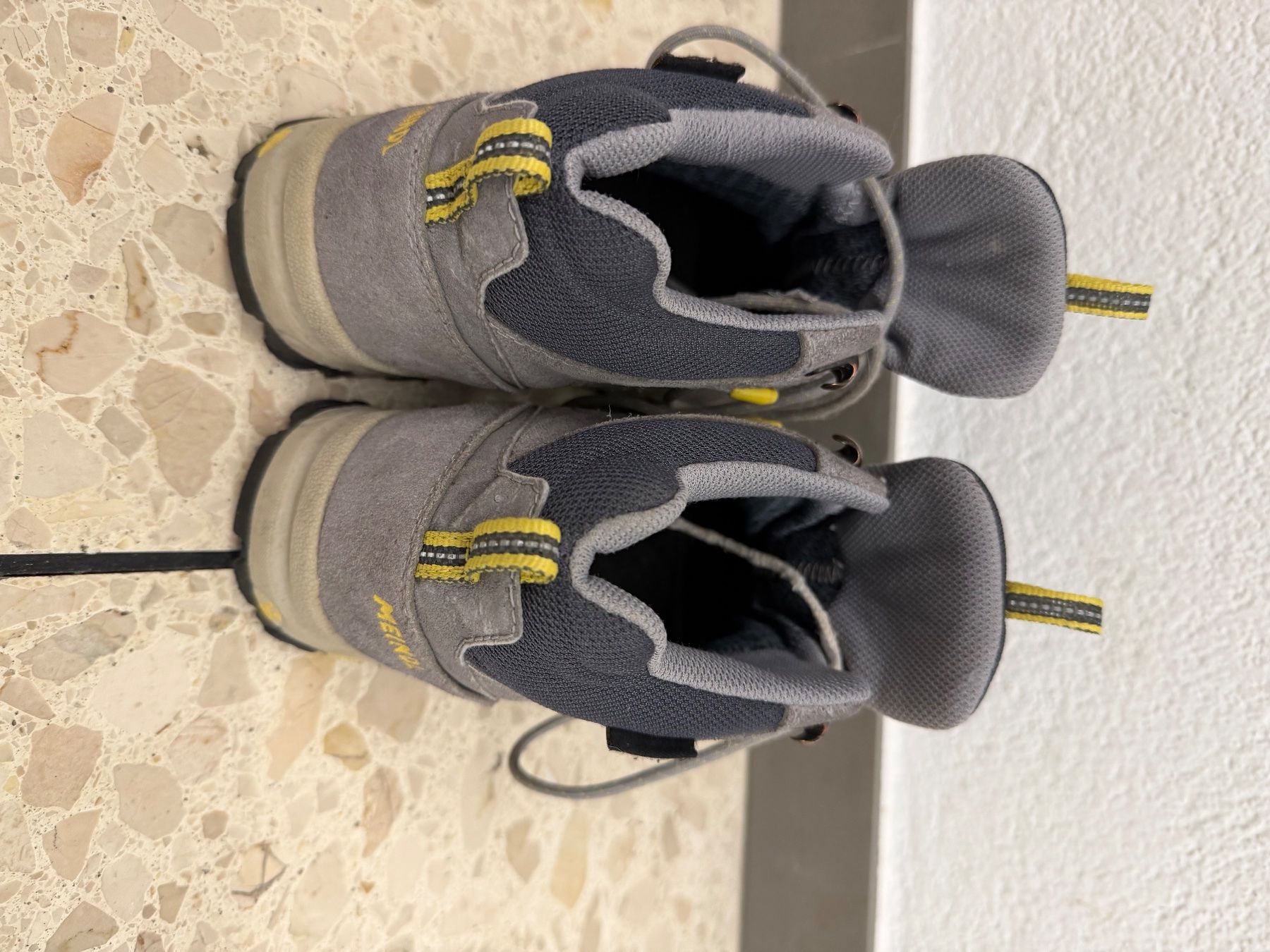 Meindl Chaussures garçon: Meindl Wanderschuhe 34 gr – D'occasion à Solothurn par anni22 4