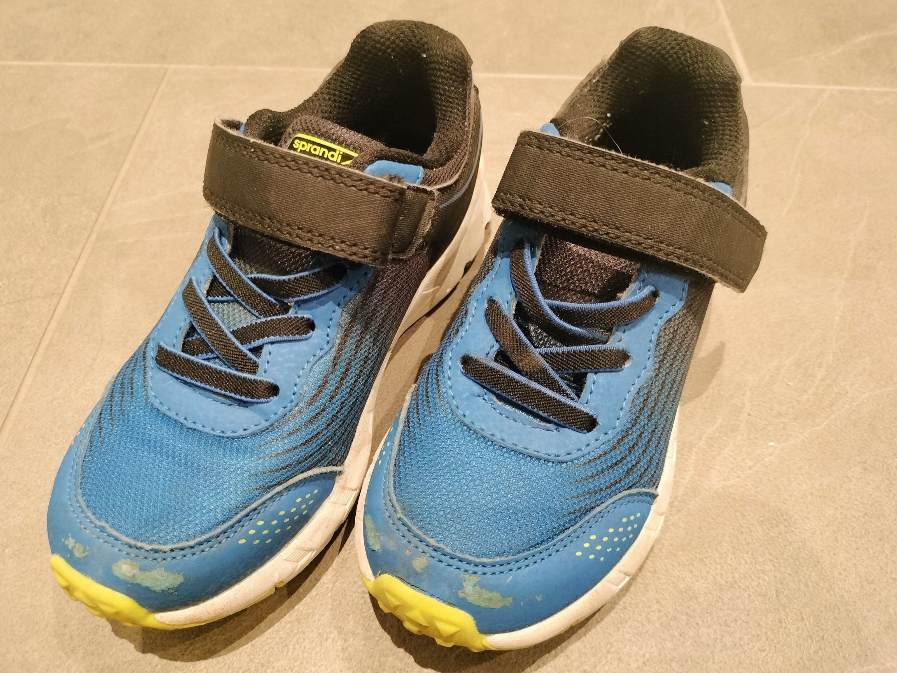 Scarpe per ragazzi: Turn/Trekking-Schuh Grösse EU 31 – Usato da Neftenbach venduto da TheKringel