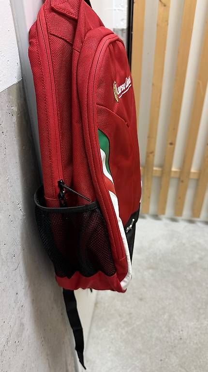 Rucksäcke: Ferrari Rucksack – Gebraucht aus Zürich von Juni20010 4