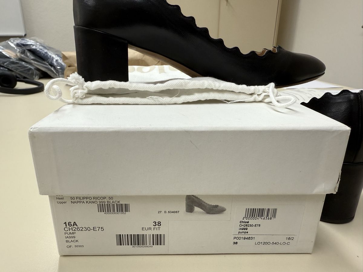 Chloé Damenschuhe: Chloé Lauren Pumps / Size 38 EU – Gebraucht aus Zofingen von Caruchi 6