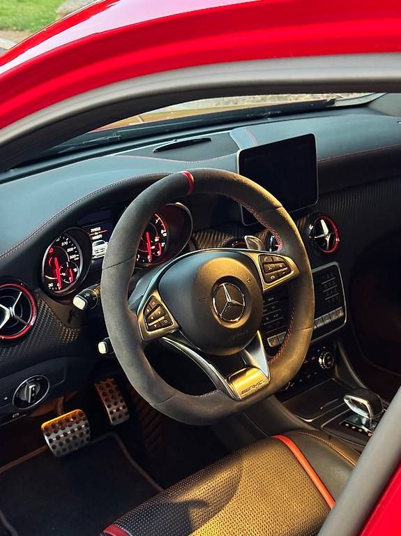 Automobili: Mercedes-Benz A45 AMG – Usato da Uster venduto da dan_8zp5 2