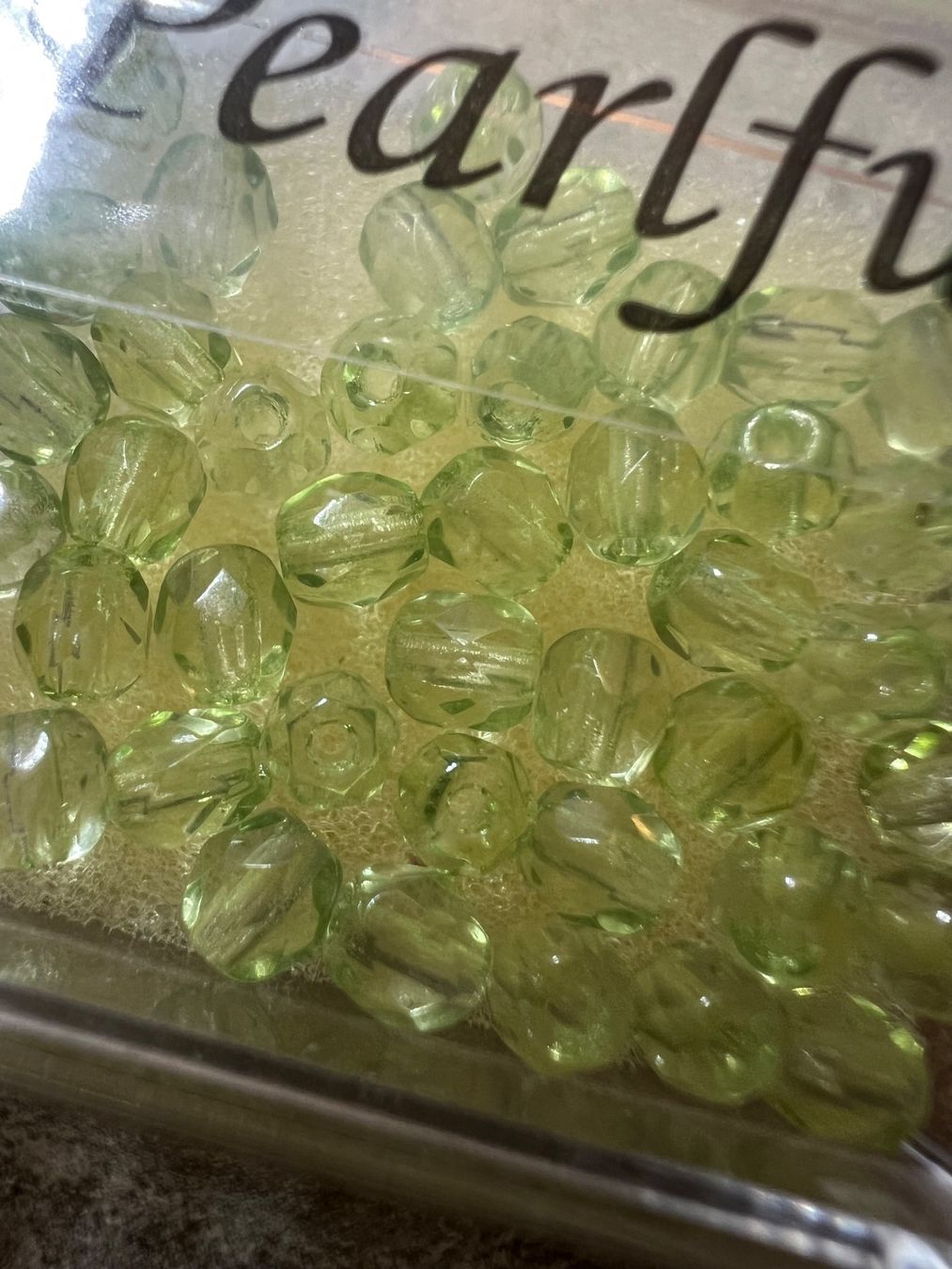 Perle (finte): Glasschliffperle - 4 mm (neu) – Nuovo (secondo la descrizione) da Stein AG venduto da Anastasia_Asya 1
