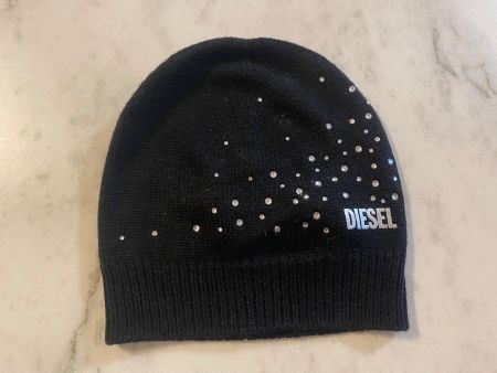 Neue DIESEL Mütze mit Swarovski