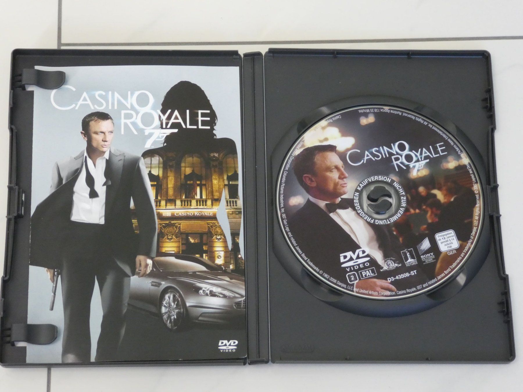 Alle DVDs: DVD / James Bond 007 - Casino Royale – Gebraucht aus Uznach von binmaley 2