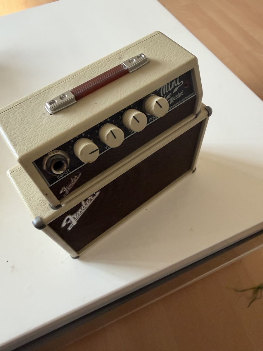 Strumenti musicali: Fender Mini Tone Master – Usato da Baden venduto da noli.r 7