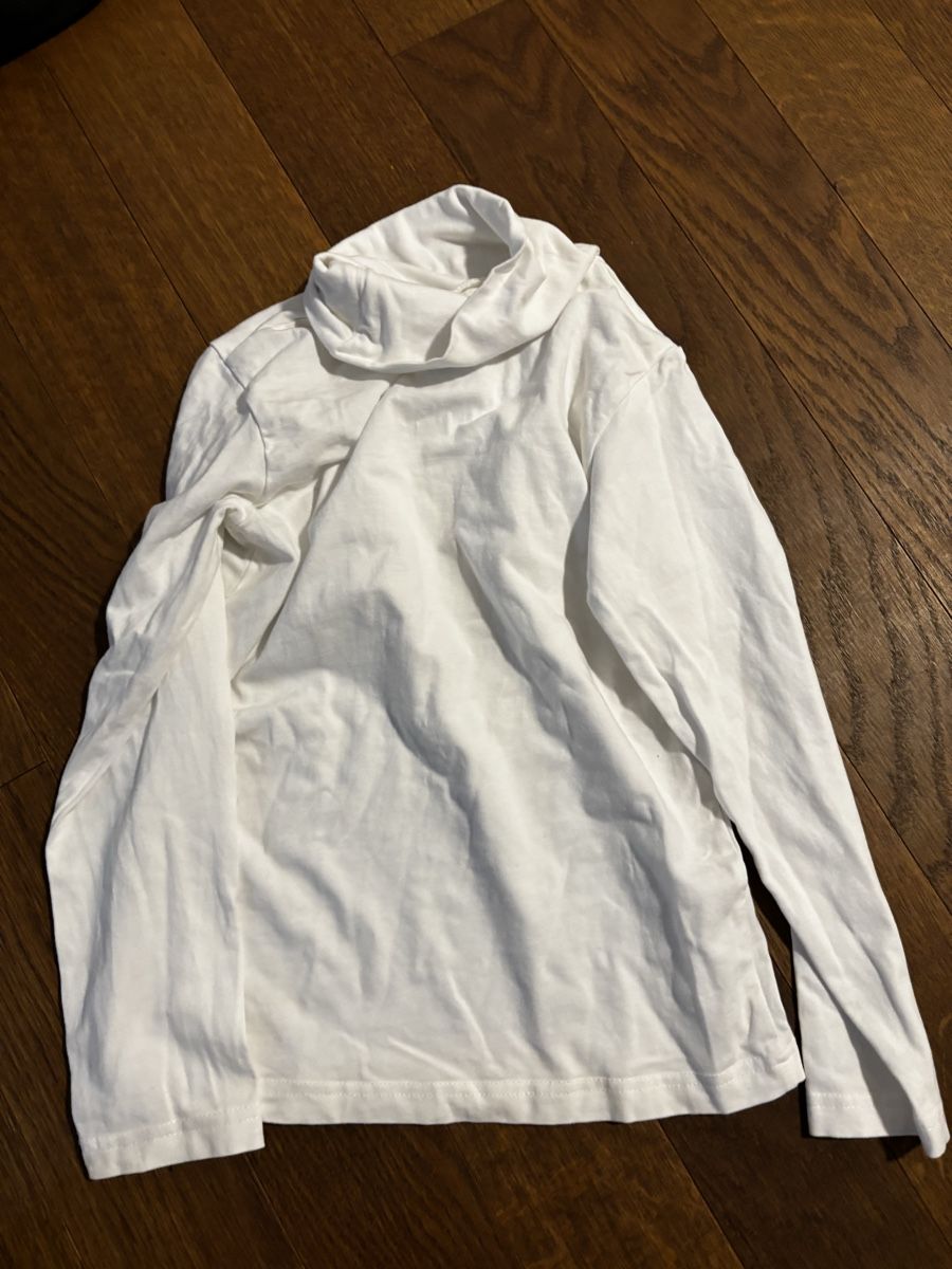 Pullover & Sweatshirts: Langarmshirt 128 – Gebraucht aus Buchrain von Ham2383