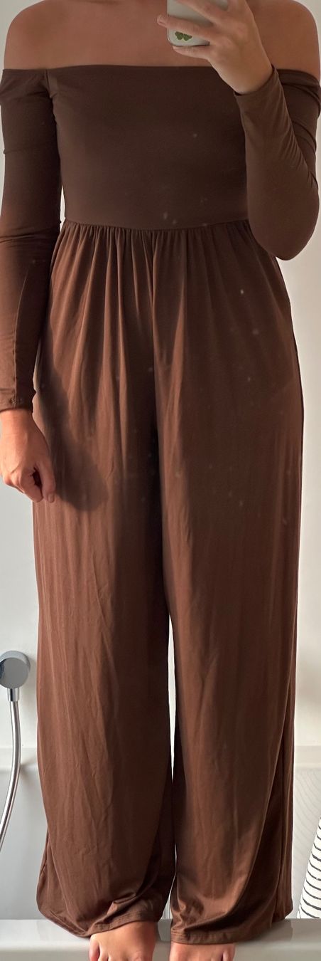 Asos Tute: brauner Overall Jumpsuit – Usato da Triesen venduto da ann_6mxb 2
