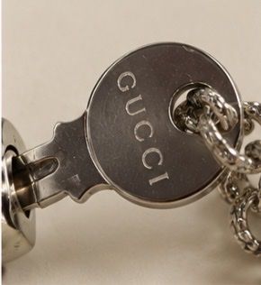 Lucchetti: Gucci Schloss mit Kette silberfarben  – Nuovo e nell'imballaggio originale da Oberengstringen venduto da genita2279 2