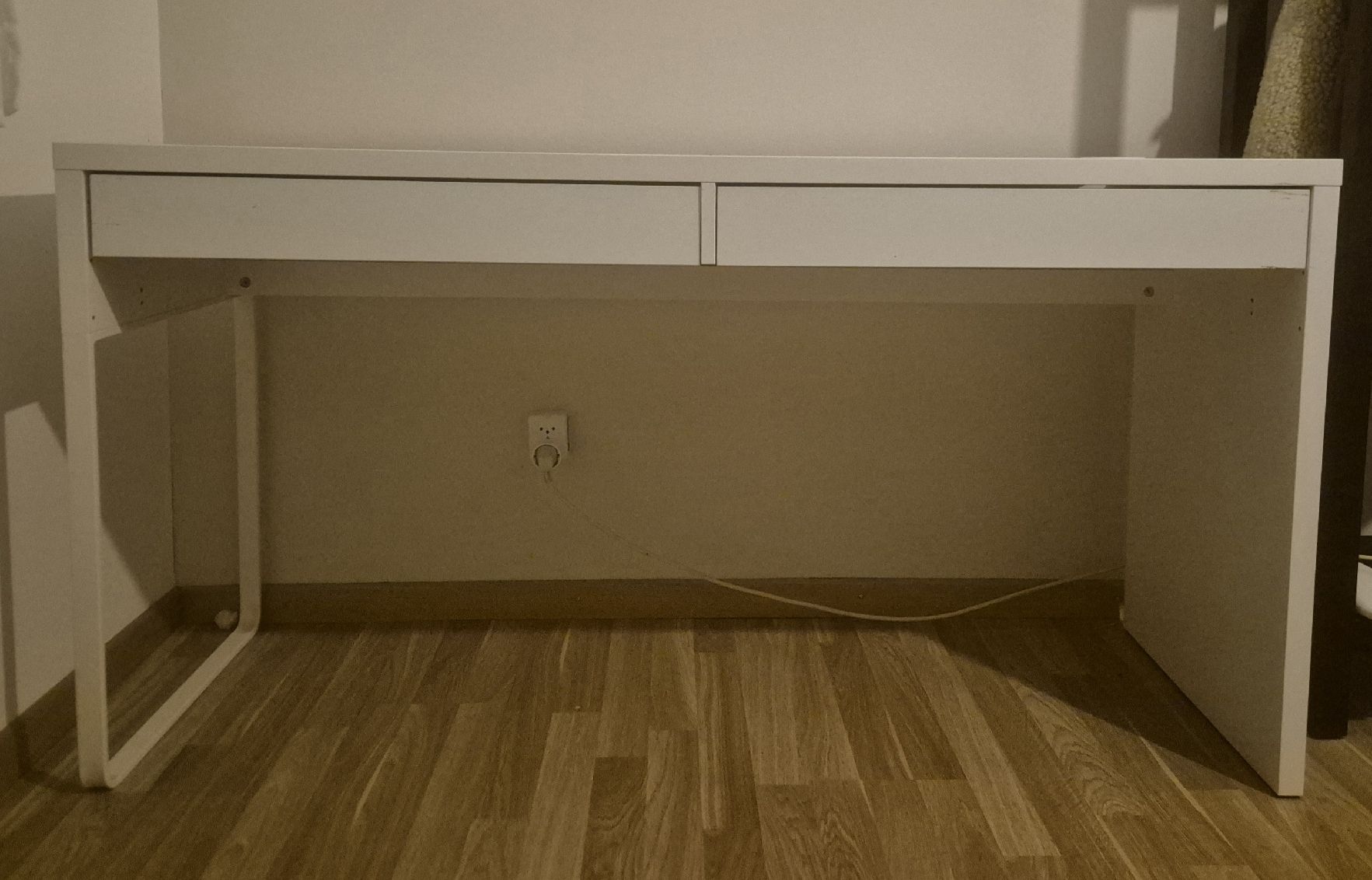 Scrivanie: Ikea Micke Schreibtisch – Usato da Zürich venduto da ame_85q7