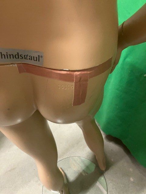 Altro in Decorazioni & Accessori: Schaufensterpuppe Dame " Hindsgaul" – Usato da Ehrendingen venduto da Silberpudel 4
