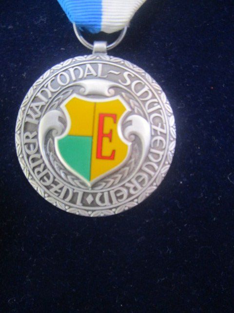 Medaglie: Luzerner Stich 1997 emailliertes Gemeindewappen Ettiswil – Nuovo (secondo la descrizione) da Luzern venduto da Horoskop1 1