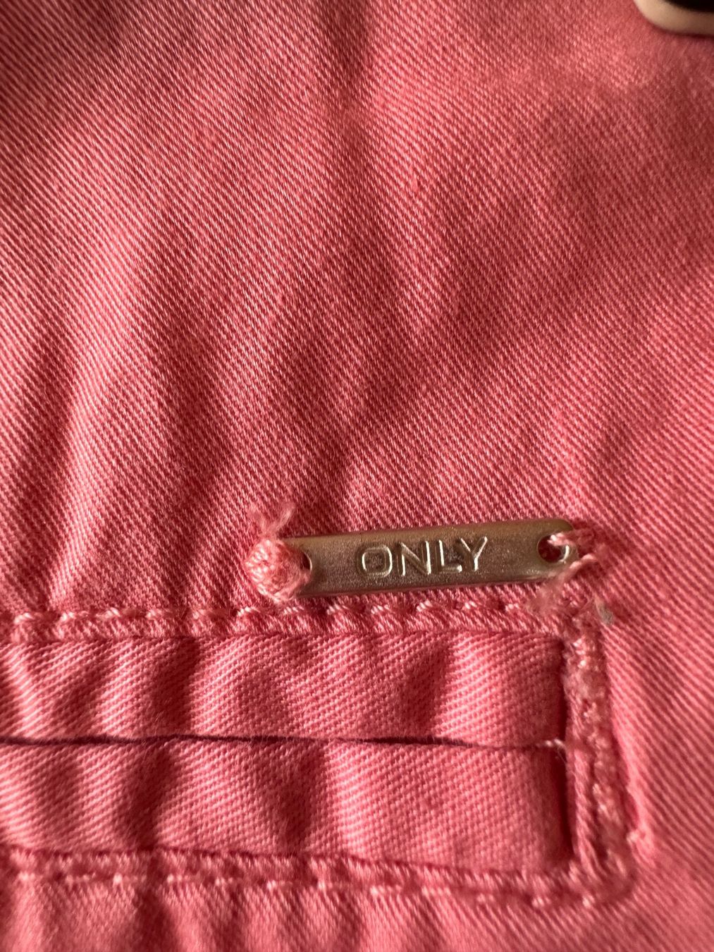 Only Hosen: Only Shorts Hose Gr. 34 – Gebraucht aus Grosswangen von SALE_SALE_SALE 4