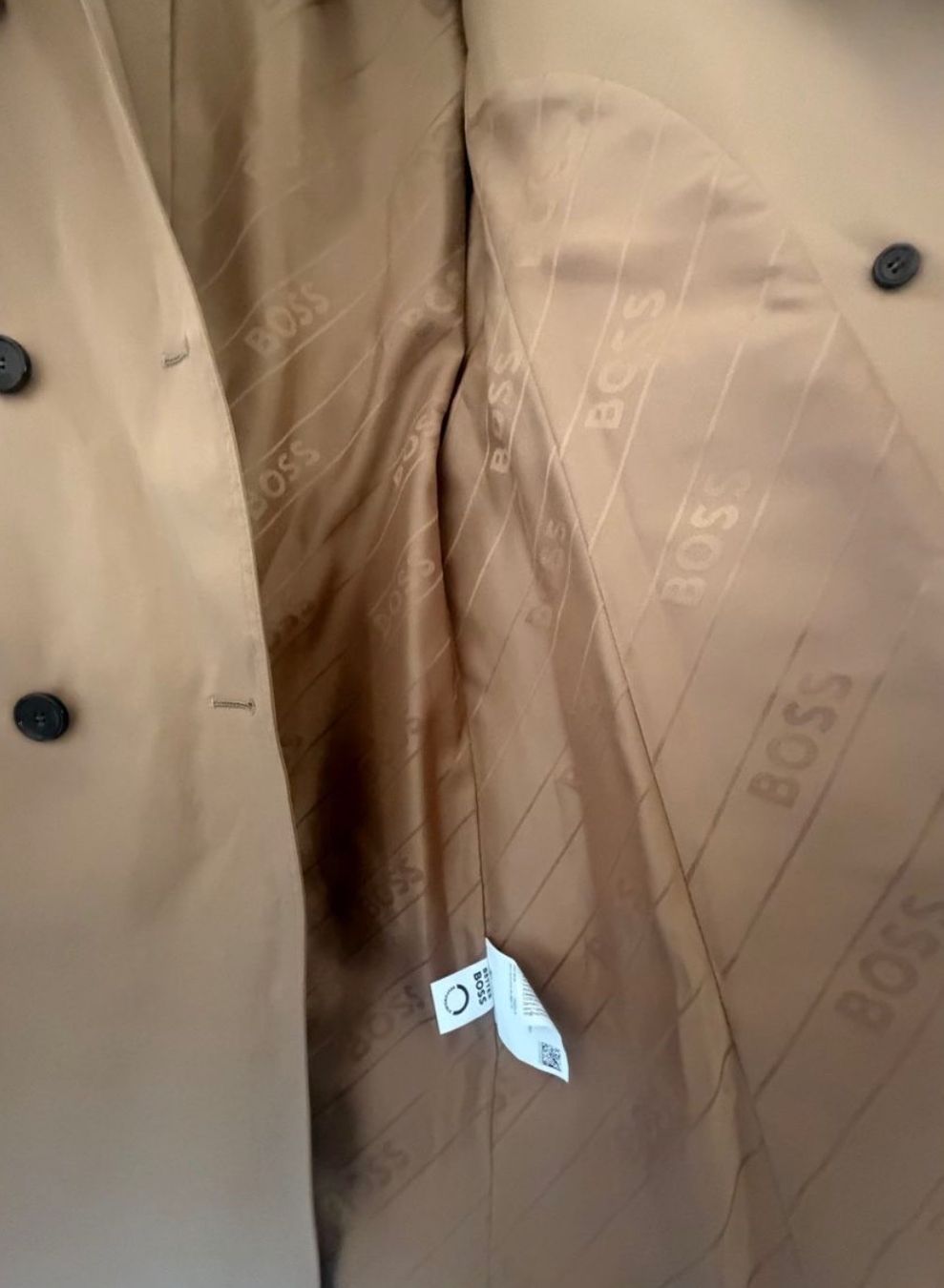 Hugo Boss Cappotti: Boss Mantel – Usato da Zuerich venduto da HomeHaven 3