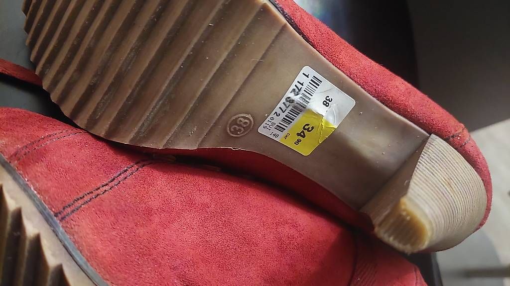 Graceland Scarpe da donna: Ungetragene Damenschuhe bordeaux, Grösse 38 – Nuovo e nell'imballaggio originale da Biel/Bienne venduto da Monolith3 1