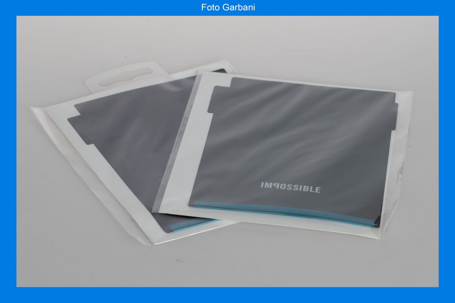 Polaroid Kamera: Impossible PX Shade – Neu und originalverpackt aus Muralto von FotoGarbani