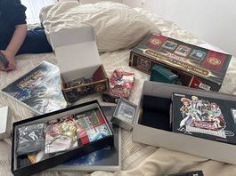 Yu-Gi-Oh! Sammlung  mehrere hundert Karten