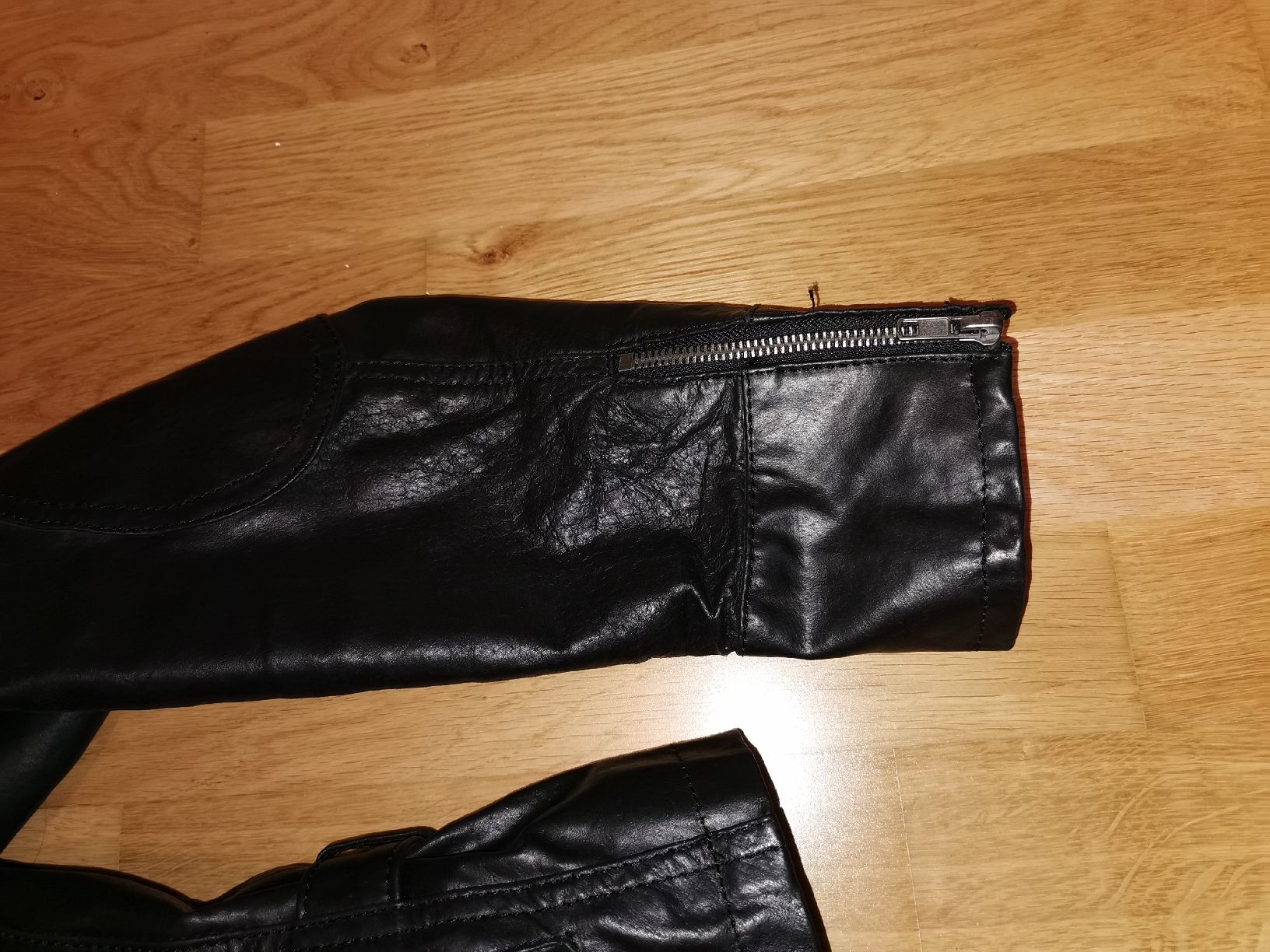 Zebra Giacche: Damen Lederjacke Bikerstyle Grösse 38 – Usato da Zeglingen venduto da Vanillacoke 5