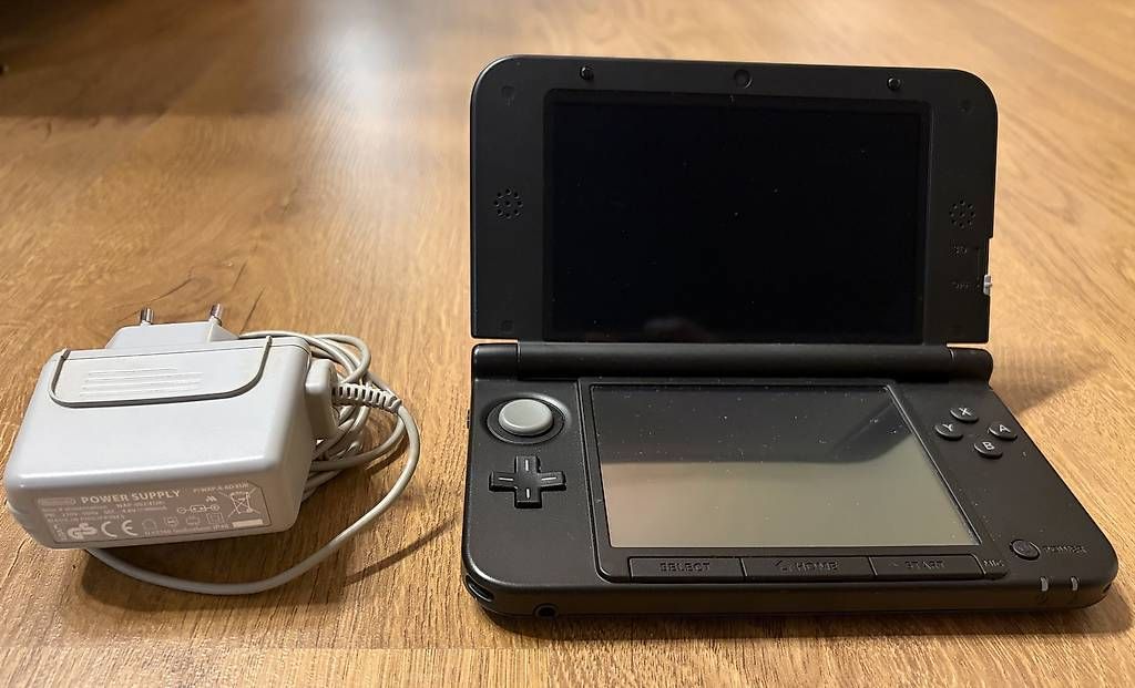 Nintendo Console: Nintendo 3DS XL Blau – Usato da Glattpark(Opfikon) venduto da Beubeu44 2
